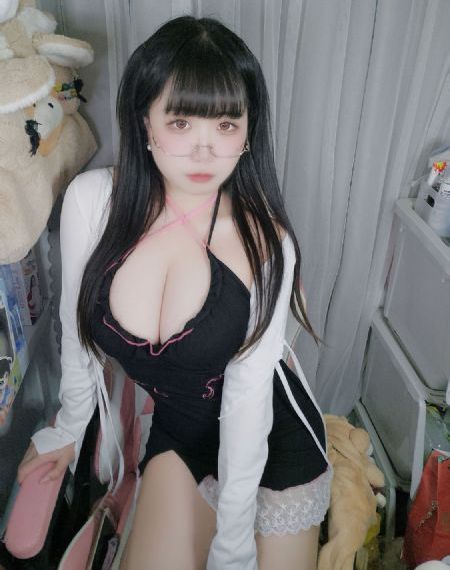 4444亚洲国产成人精品_BD英语在线播放