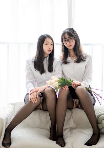 黑人巨大精品一区二区大长腿_超清影视在线观看