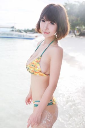 丝袜制服av_超清在线视频播放