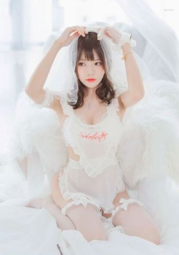 无码影视三级少妇_高清高清在线观看