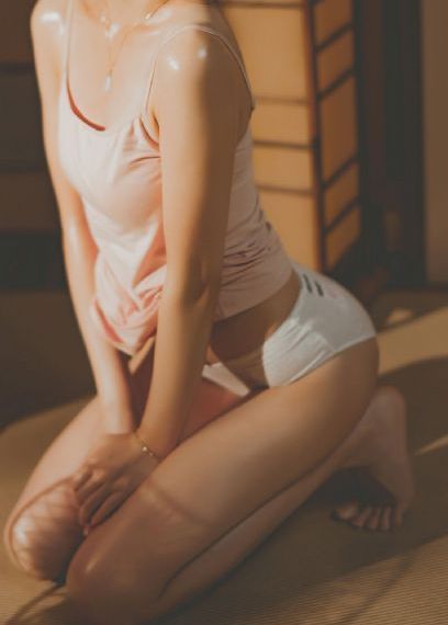 亚洲av综合色区无码专区夜色_1080P在线视频播放