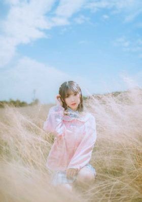 年轻女教师伦理4中文_迅雷手机免费观看