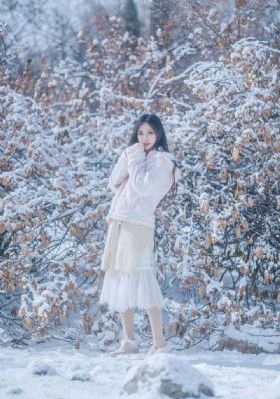 精品曰韩av专区一区二区_超清免费观看